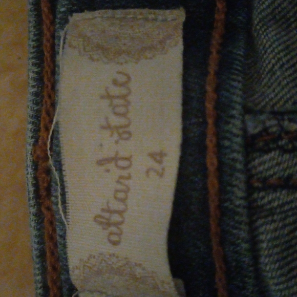Jeans - Picture 2 of 3